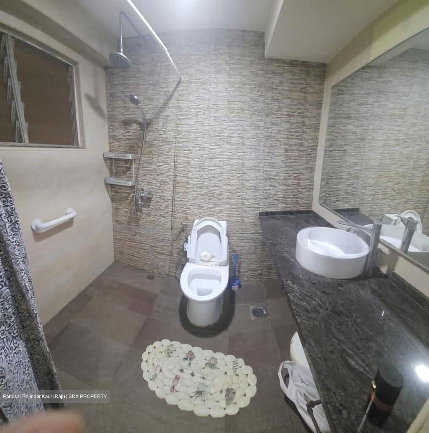 Melville Park (D18), Condominium #627384851